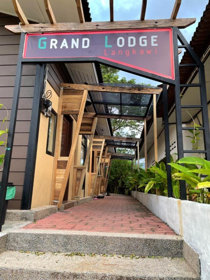 Grand Lodge Langkawi Пантай-Ченанг Екстер'єр фото